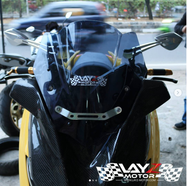 Foto-Terpasang-Windshield-xmax