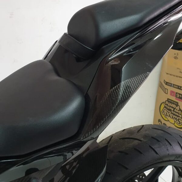 Second image of Kabon Tail Slider Carbon - Kawasaki ZX25R | ZX4R