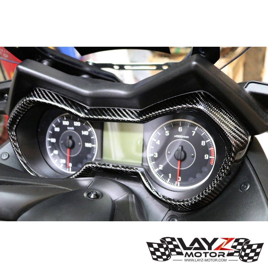 KABON-Yamaha-XMAX250-Cover-Speedometer-Carbon-1